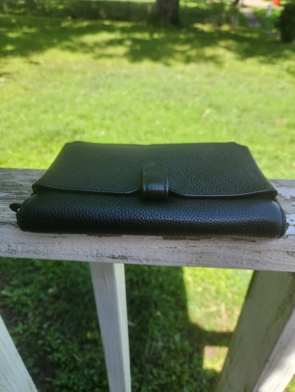Michael Kors Black Pebbled Leather Crossbody Wallet EUC